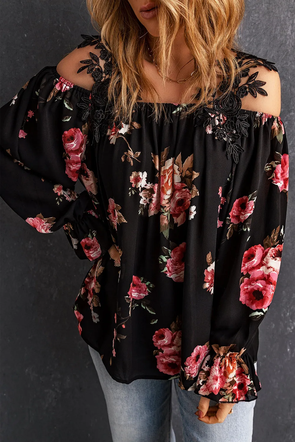 Casual Feather Print Off Shoulder Strap Blouse