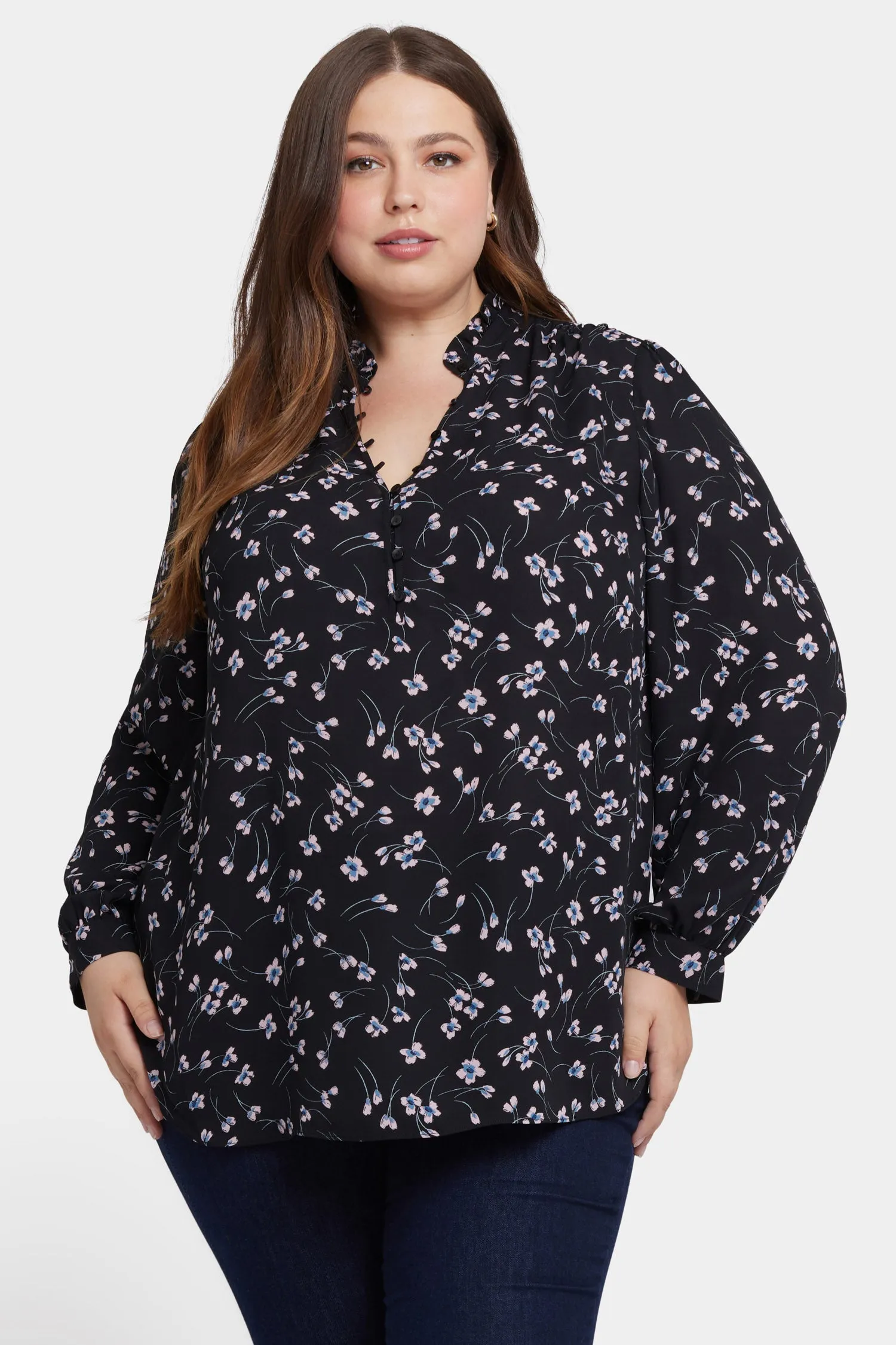 Hannah Blouse In Plus Size - Cascade Petals