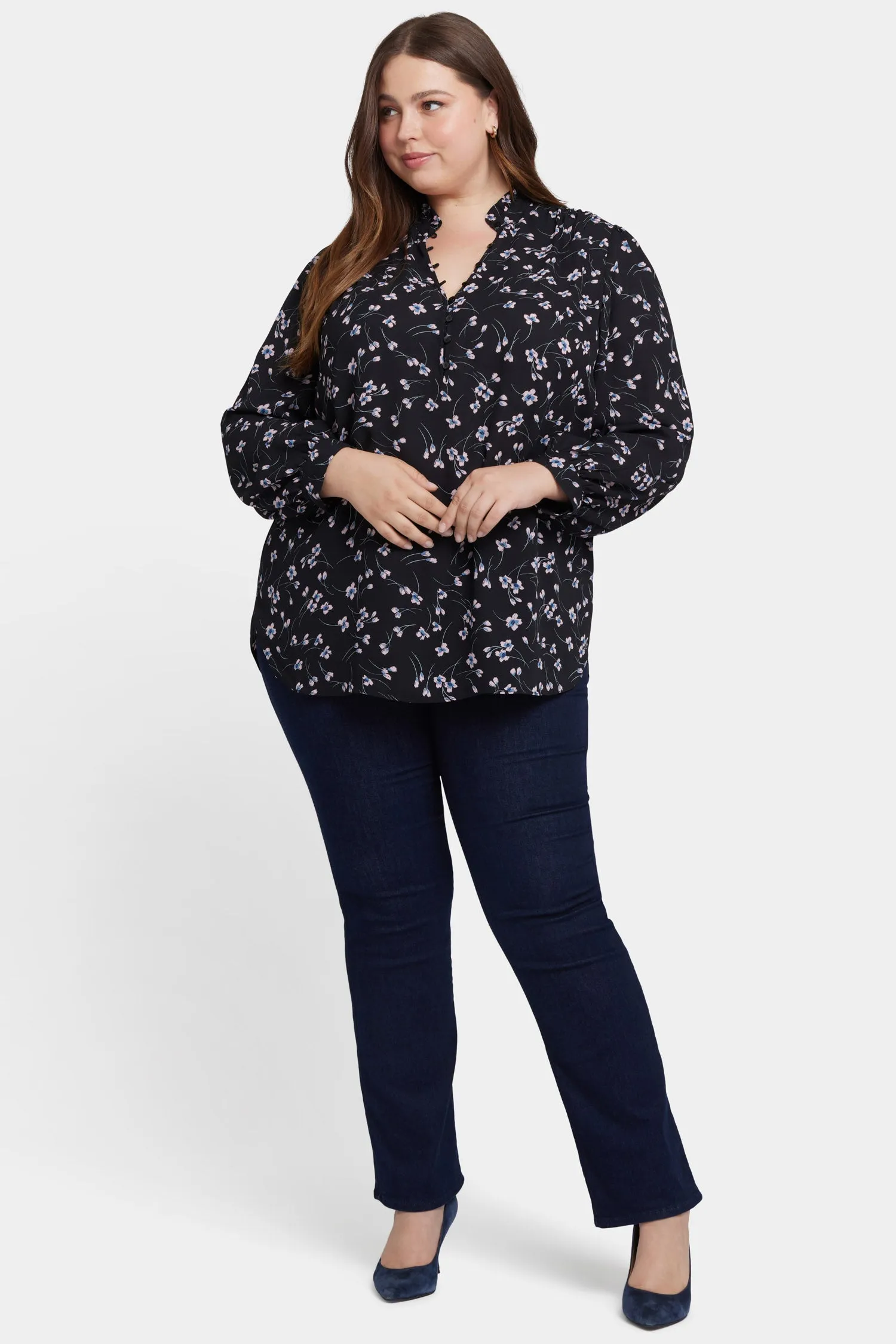 Hannah Blouse In Plus Size - Cascade Petals
