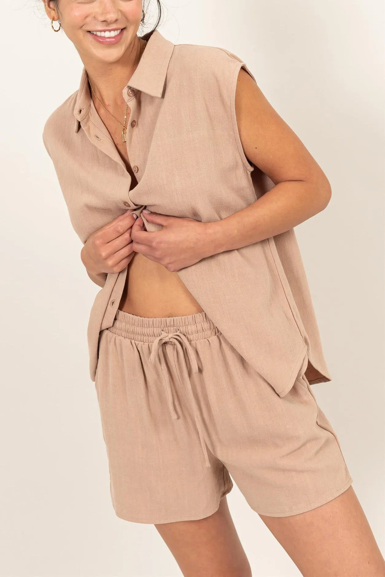 LINEN SHIRT AND SHORTS SET