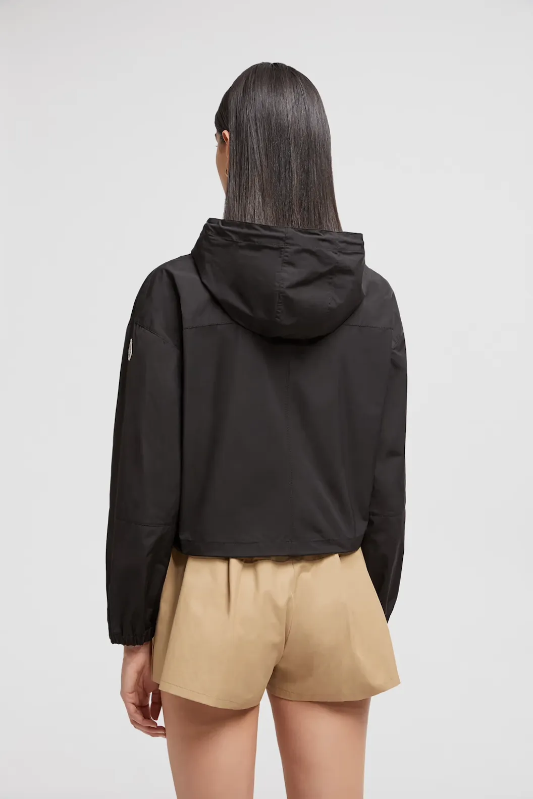 MONCLER SAUVAN SHORT HOODED PARKA BLACK