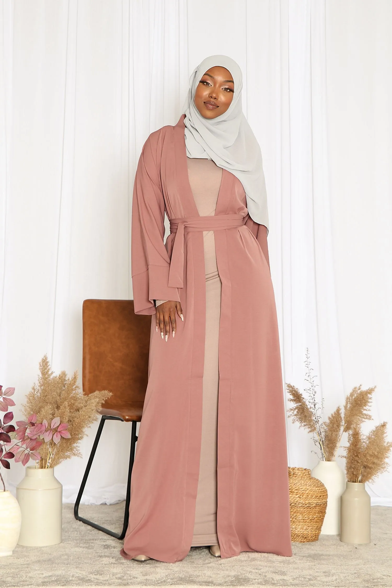 Rana Soft Open Abaya- Nude Pink