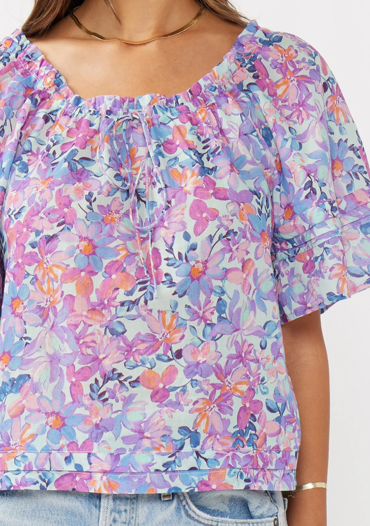 Short Sleeve Floral Raglan Top with Adjustable Tie